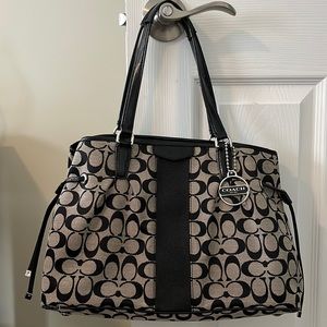 Coach Signature Stripe Carryall Black. F28501. EUC